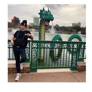 Meet your Posher, Jean